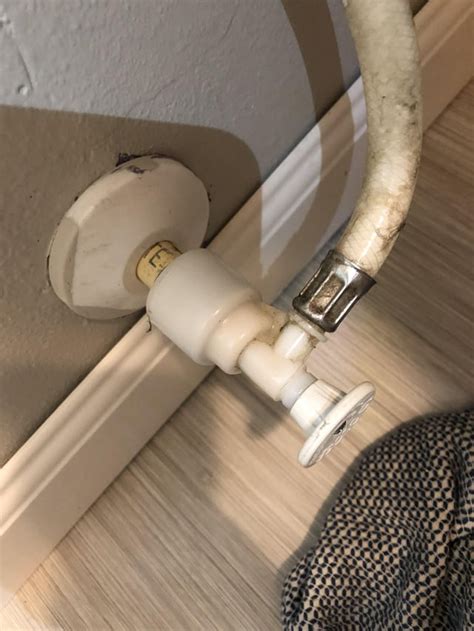 toilet leaking at shut off valve|Shut